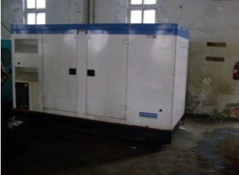 乌海康明斯150kw大型柴油二手发电机组 乌海康明斯150kw大型柴油二手发电机组